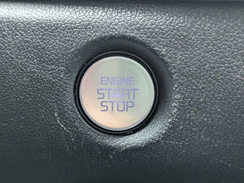 Used 2024 Kia Sorento S FWD image 28