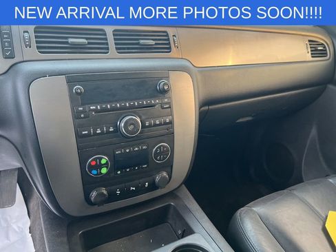 Used 2012 Chevrolet Avalanche LT w/ Suspension Package, Off-Road image 17