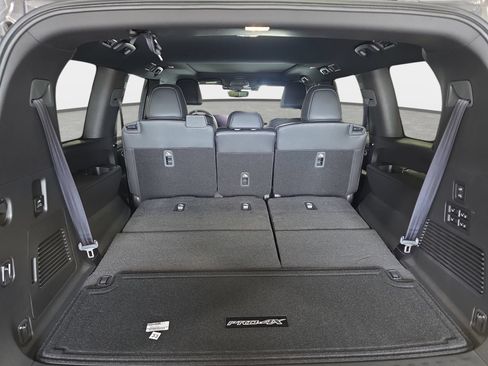 New 2026 Nissan Armada PRO-4X AWD/4WD image 12