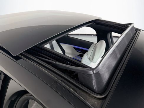 Certified 2024 Mercedes-Benz E 350 4MATIC Sedan image 23