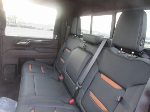 New 2026 GMC Sierra 2500 AT4 image 15