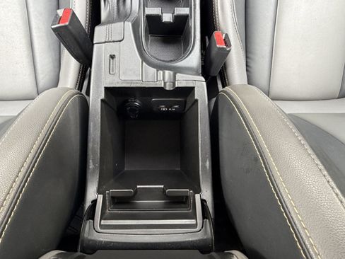 Used 2021 Subaru Crosstrek 2.5i Sport w/ Moonroof Package image 24