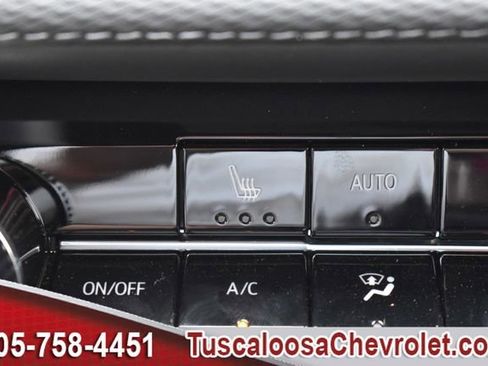 New 2026 Chevrolet Equinox LT w/ Convenience Package II image 31