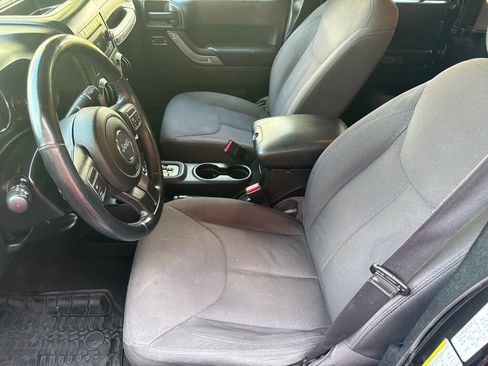 Used 2014 Jeep Wrangler Unlimited Sport w/ Quick Order Package 24S image 12