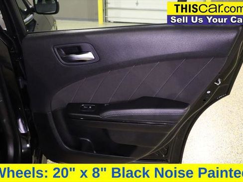 Used 2022 Dodge Charger R/T w/ Blacktop Package image 27