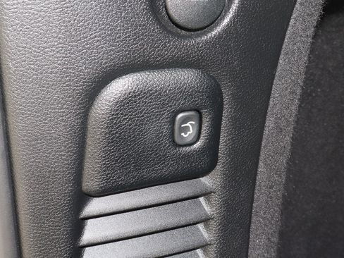 Used 2023 Dodge Durango GT image 18