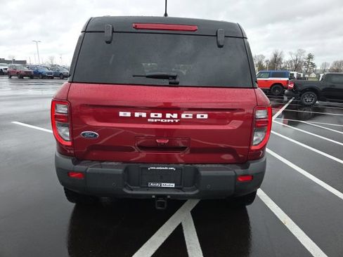 Used 2025 Ford Bronco Sport Badlands AWD/4WD image 9