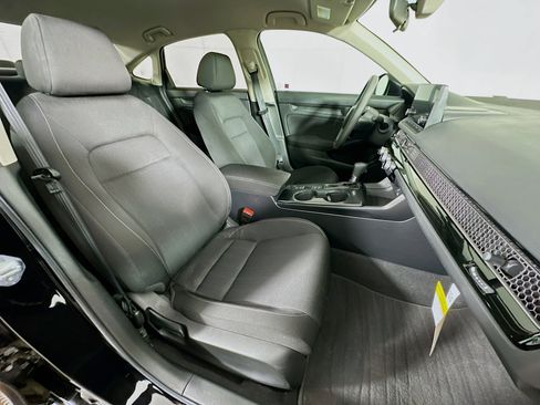 Used 2023 Honda Civic LX image 28