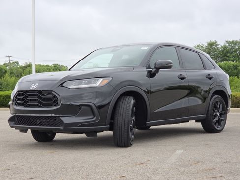 Used 2025 Honda HR-V Sport image 15