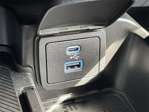 New 2025 Ford Bronco Badlands image 21