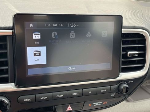 Used 2026 Hyundai Venue SEL FWD image 18