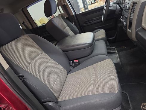 Used 2012 RAM 1500 Express w/ ST Popular Equipment Group AWD/4WD image 38
