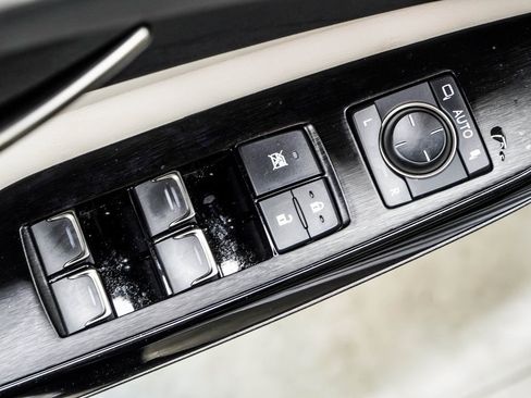 Used 2024 Lexus ES 350 w/ Premium Package image 45