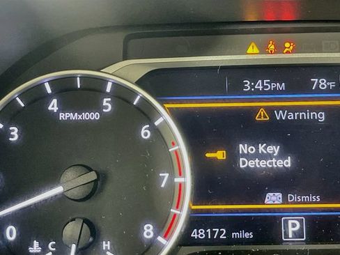 Used 2023 Nissan Sentra SV FWD image 13