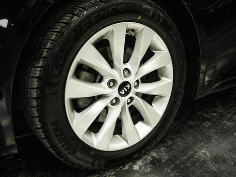Used 2016 Kia Optima EX w/ Premium Package FWD image 3