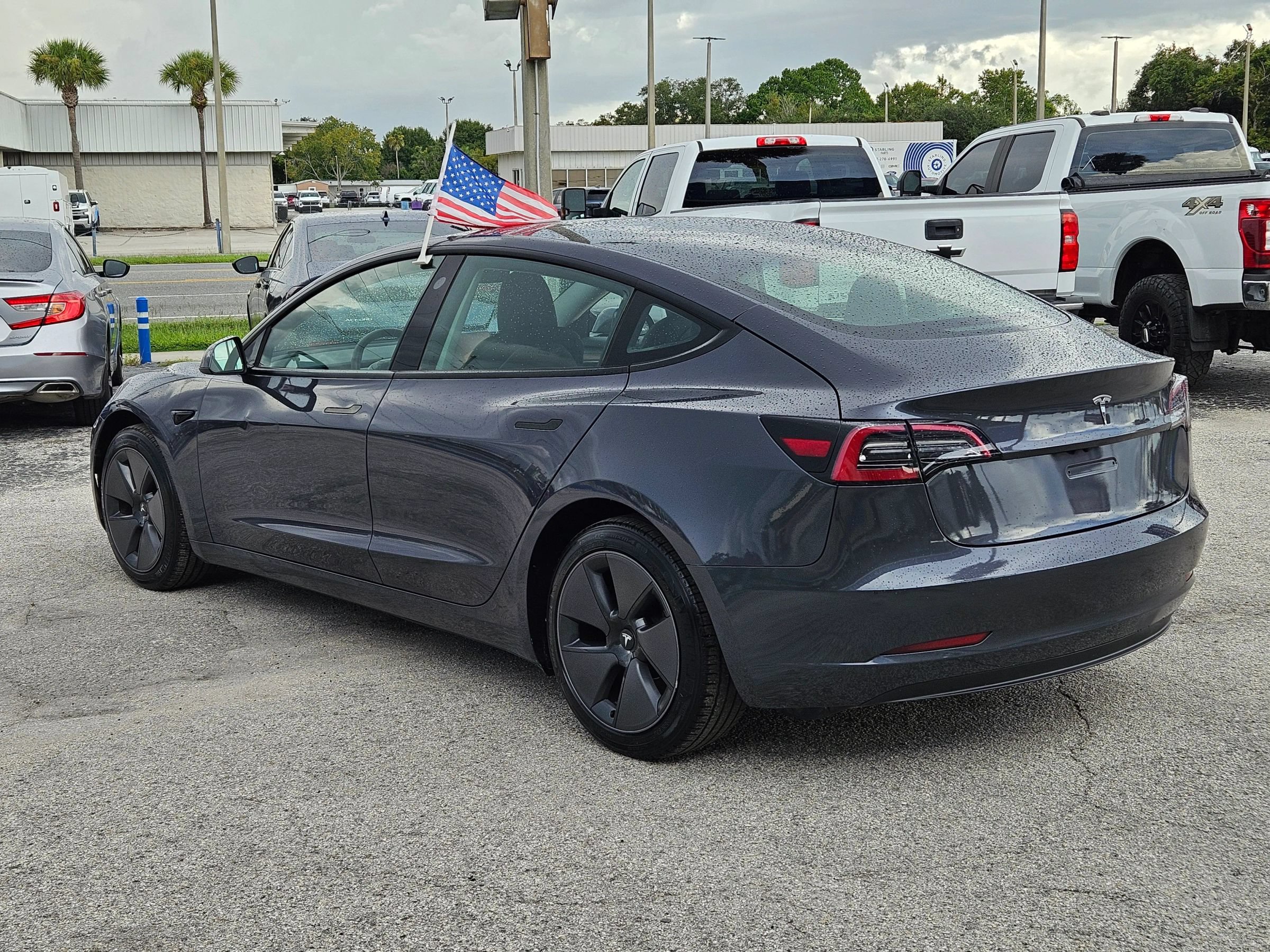 Used 2023 Tesla Model 3 Standard Range RWD image 6