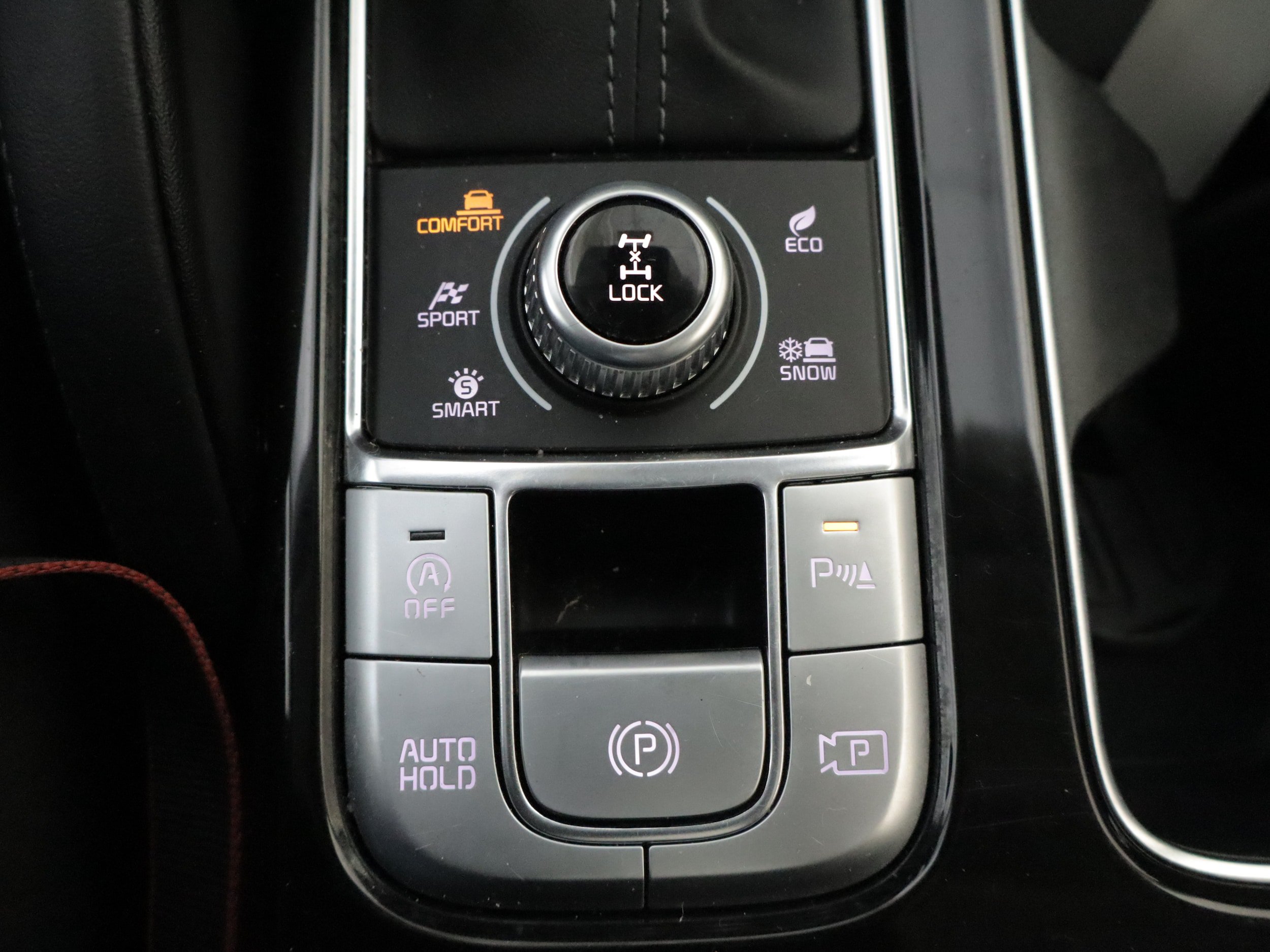 Certified 2024 Kia Telluride SX Prestige AWD/4WD image 16