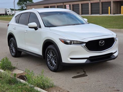 Used 2019 MAZDA CX-5 Touring FWD image 3