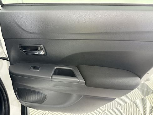 Used 2016 Mitsubishi Outlander Sport ES FWD image 25