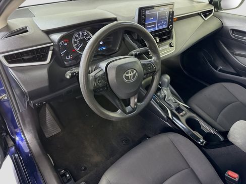 Used 2022 Toyota Corolla LE FWD image 22