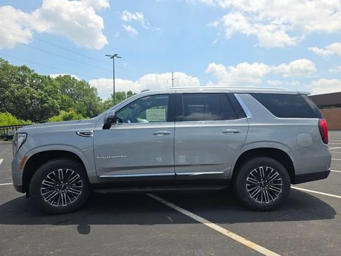 New 2026 GMC Yukon Elevation w/ Elevation Premium Package AWD/4WD image 14
