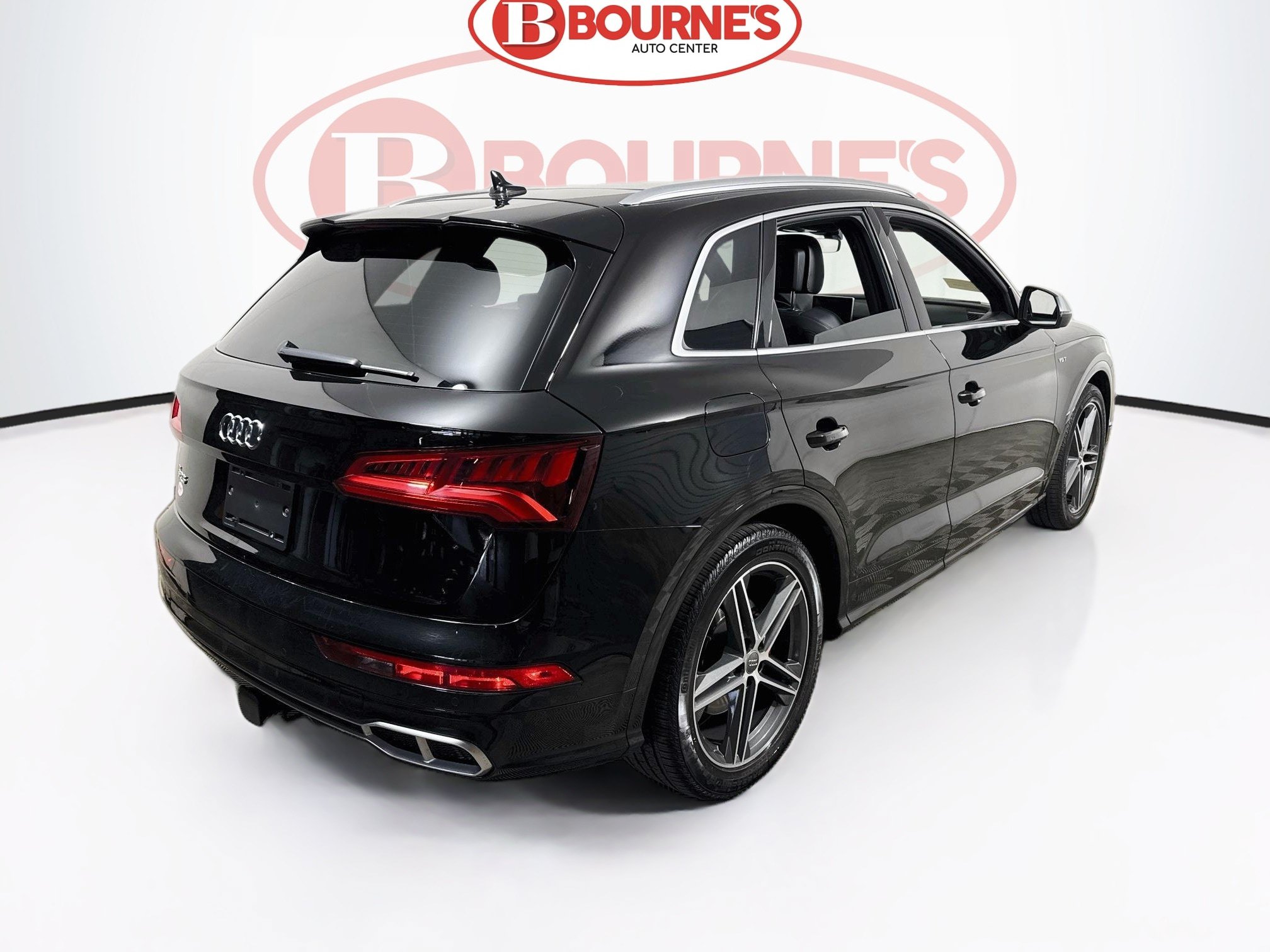 Used 2018 Audi SQ5 Premium Plus w/ S Sport Package AWD/4WD image 11