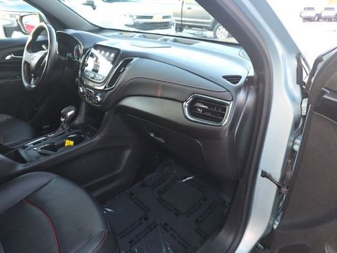 Used 2022 Chevrolet Equinox RS w/ RS Leather Package AWD/4WD image 10