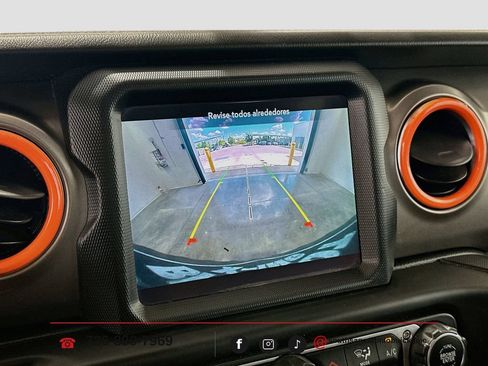 Used 2020 Jeep Wrangler Unlimited Rubicon AWD/4WD image 14
