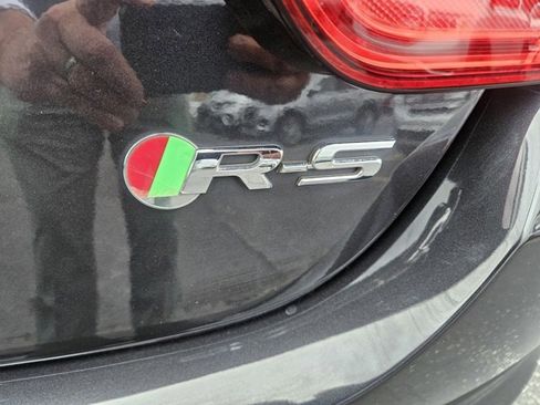 Used 2013 Jaguar XF R-S image 18