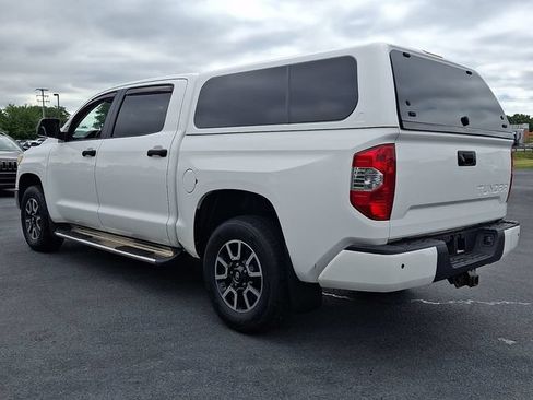 Used 2016 Toyota Tundra SR5 AWD/4WD image 7