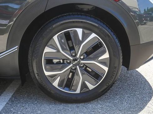 Certified 2024 Kia EV6 Light RWD image 12