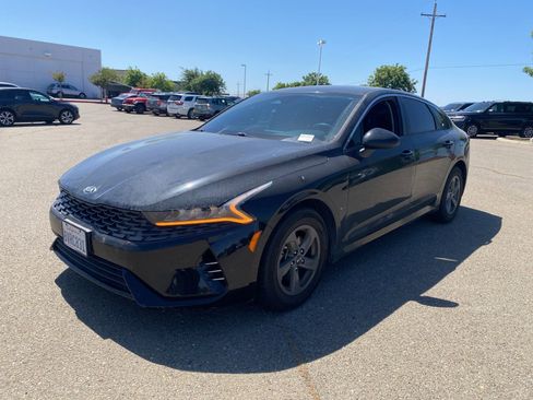 Used 2021 Kia K5 LX FWD image 1