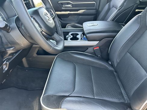 Used 2025 RAM 1500 Laramie w/ Sport Appearance Package AWD/4WD image 26