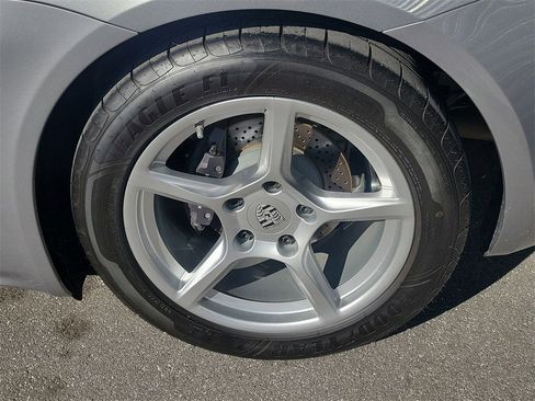 Certified 2023 Porsche 718 Boxster image 14