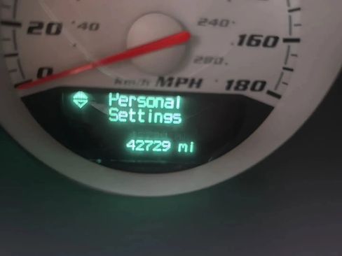 Used 2009 Dodge Challenger SRT8 image 16