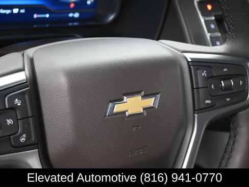 Used 2023 Chevrolet Tahoe LT w/ Luxury Package AWD/4WD image 12
