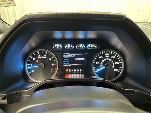 Used 2017 Ford F150 XLT w/ Equipment Group 302A Luxury image 14