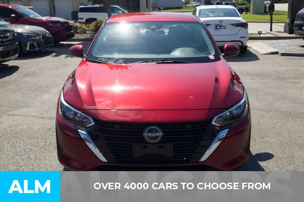 Used 2024 Nissan Sentra SV FWD image 2