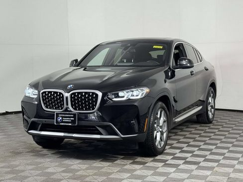 Used 2024 BMW X4 xDrive30i w/ Parking Assistance Package AWD/4WD image 7