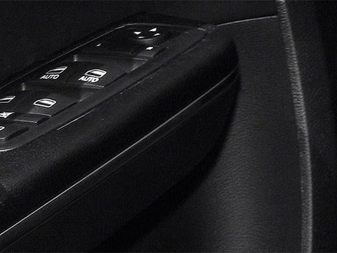 Used 2014 Chrysler 300 RWD image 18