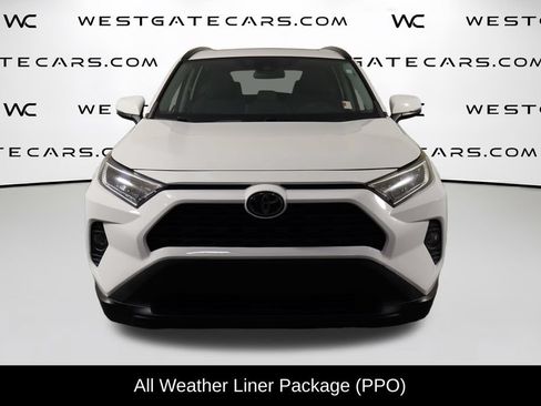 Used 2019 Toyota RAV4 XLE w/ Convenience Package AWD/4WD image 2