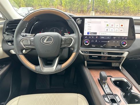 Used 2024 Lexus RX 350 Premium Plus w/ Convenience Package image 2