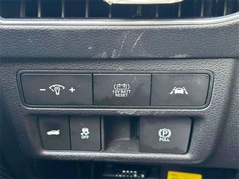 Used 2023 Hyundai Sonata SEL w/ Cargo Package image 18