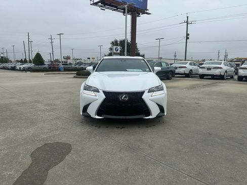 Used 2018 Lexus GS 350 image 2