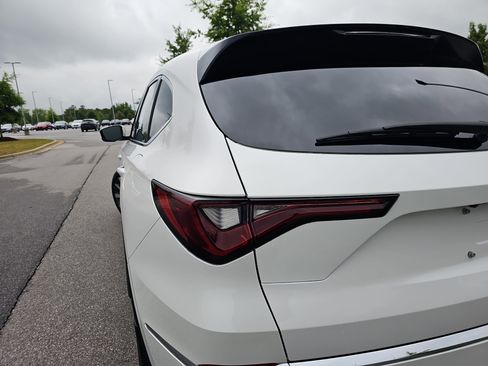Certified 2025 Acura MDX SH-AWD w/ Technology Package image 33