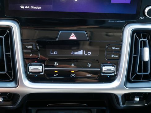 Used 2023 Kia Sorento X-Line EX AWD/4WD image 23