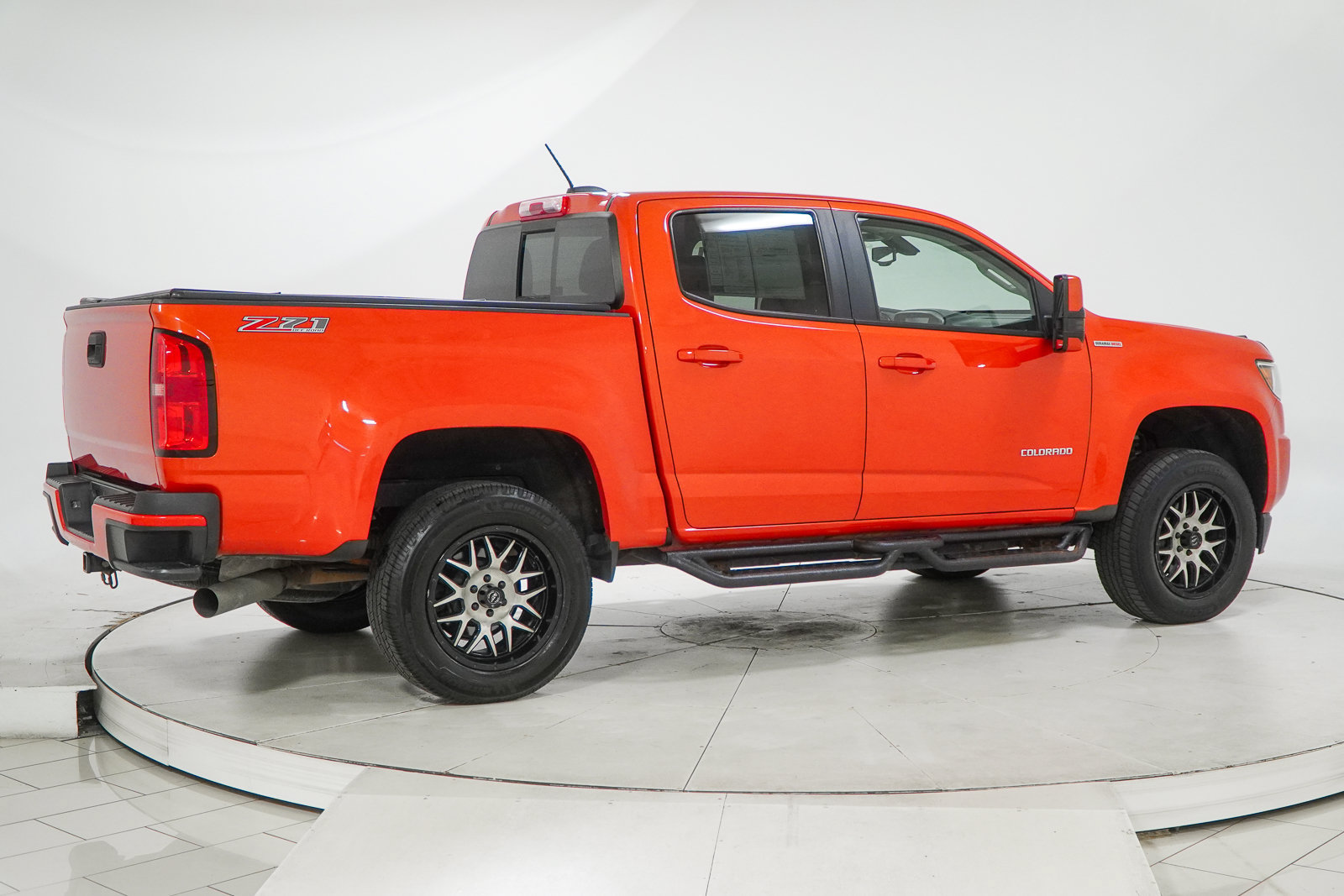 Used 2016 Chevrolet Colorado Z71 AWD/4WD image 12