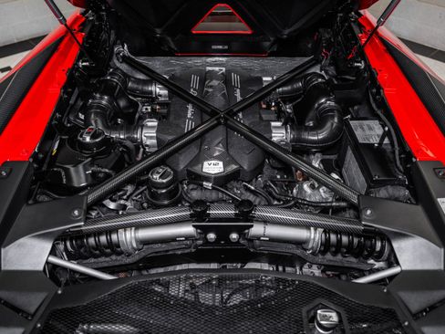 Used 2016 Lamborghini Aventador LP 750-4 Superveloce image 21