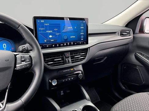 Used 2023 Ford Escape Active w/ Tech Pack #2 FWD image 6