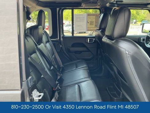 Used 2020 Jeep Wrangler Unlimited Sahara AWD/4WD image 31